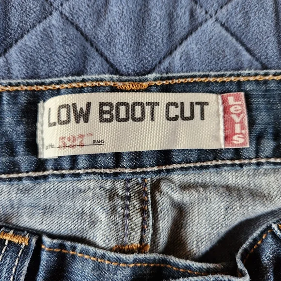 Mens Levi's 527 Bootcut Jeans Sz 32x30 - Picture 3 of 6